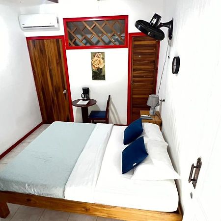 Puerto Viejo de Talamanca Cabinas Talamanca Sa酒店 外观 照片